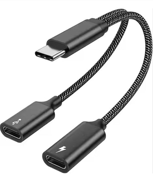 منفذ USB C مزدوج